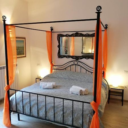 Ferienwohnung Love Mirrors And Flowers - Affitti Brevi Italia Bari Exterior foto