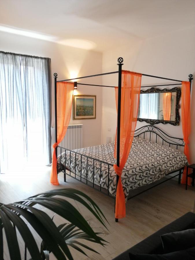 Ferienwohnung Love Mirrors And Flowers - Affitti Brevi Italia Bari Exterior foto