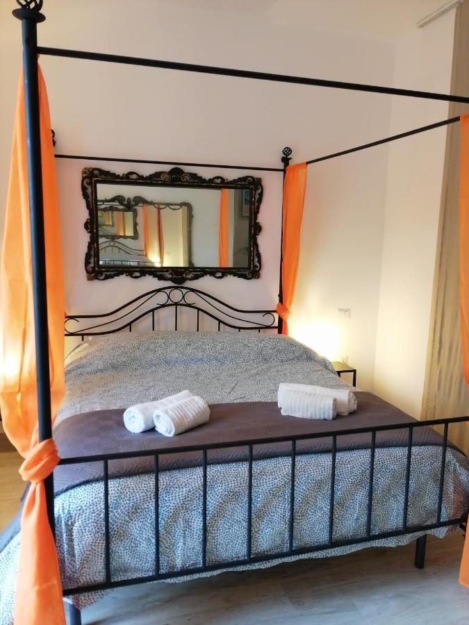 Ferienwohnung Love Mirrors And Flowers - Affitti Brevi Italia Bari Exterior foto